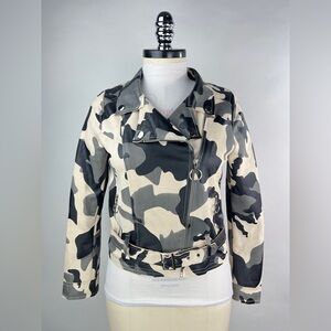 💚 2923. Camo Moto Style Jacket